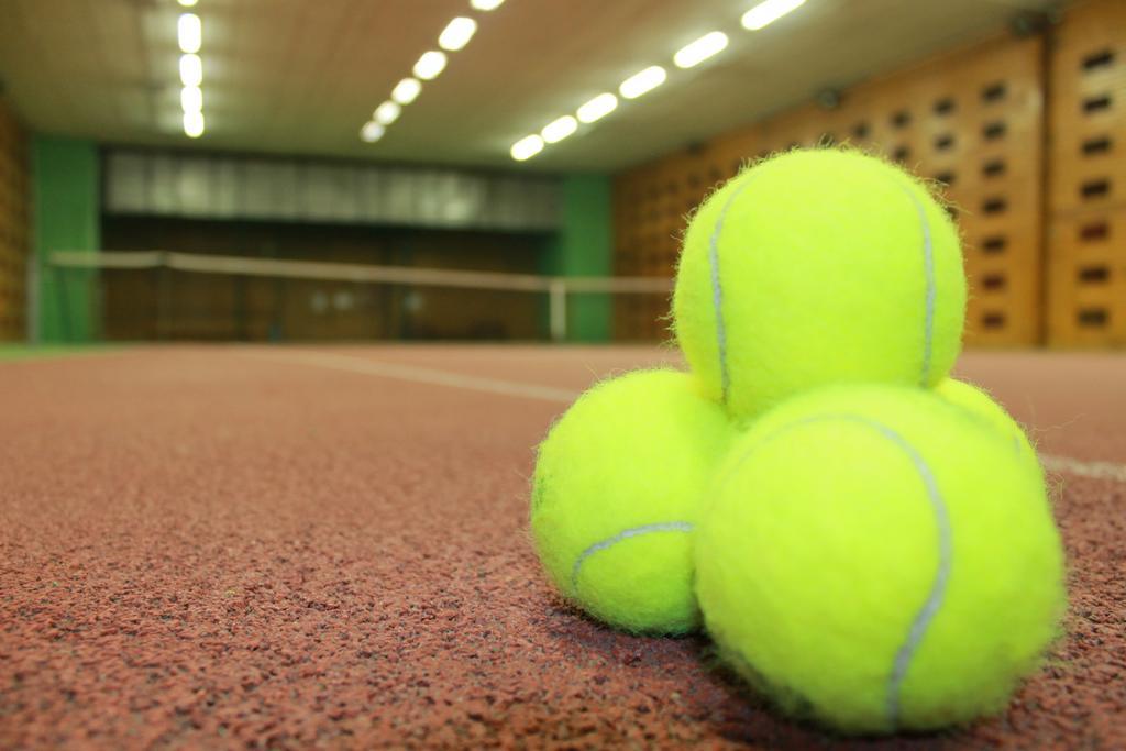 Penzion Bowten Secovce Zewnętrze zdjęcie